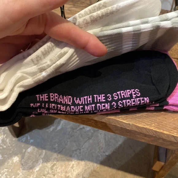 🆕 Adidas Rekive Crew Socks - Picture 9 of 9